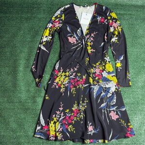Diane von Furstenberg Silk Wrap V-Neck Dress Black Floral Fit Flare Size 10 NWT